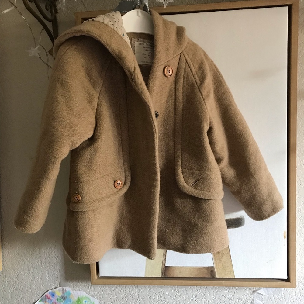 Zara girls coat with hood. Size 2/3